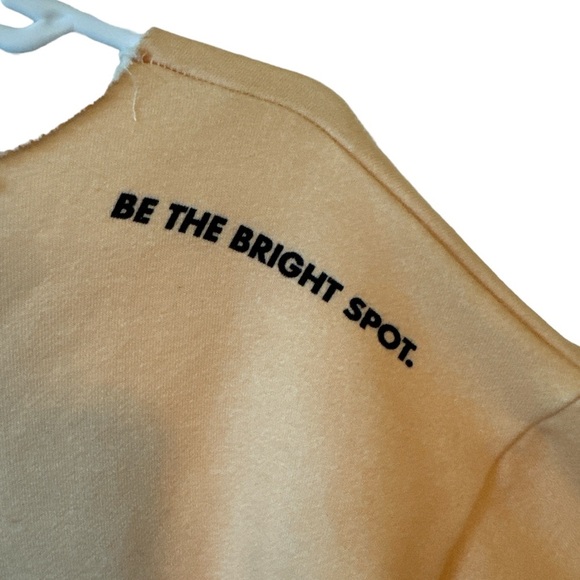 THE KIT NYC ART CROPPED NECKLINE SWEATER - Picture 2 of 8